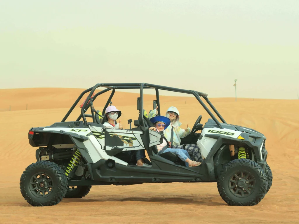 4 Seater Dune Buggy Desert Safari Abu Dhabi